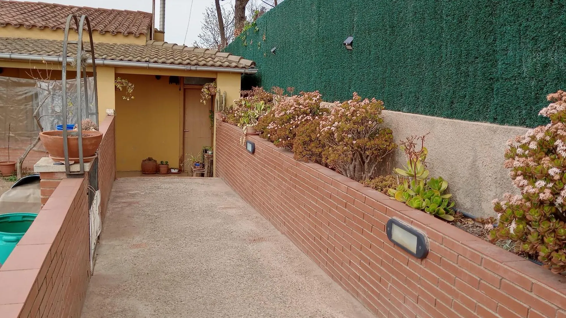 Casa En Barcelona Villa El Papiol Chalet